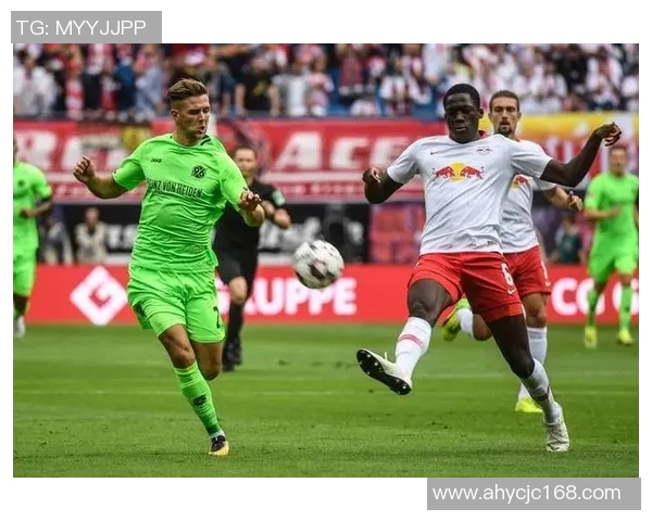 重庆网球队灵活性引发热议球员表现与战术调整成焦点讨论